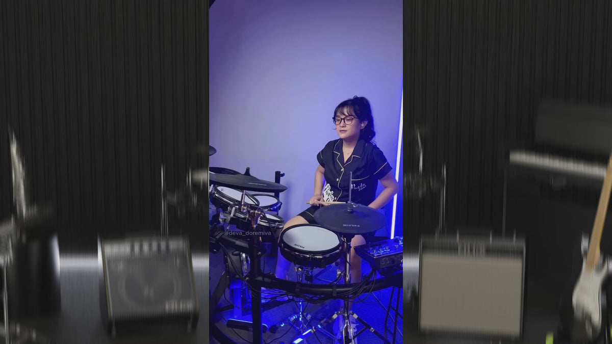 Load video: 